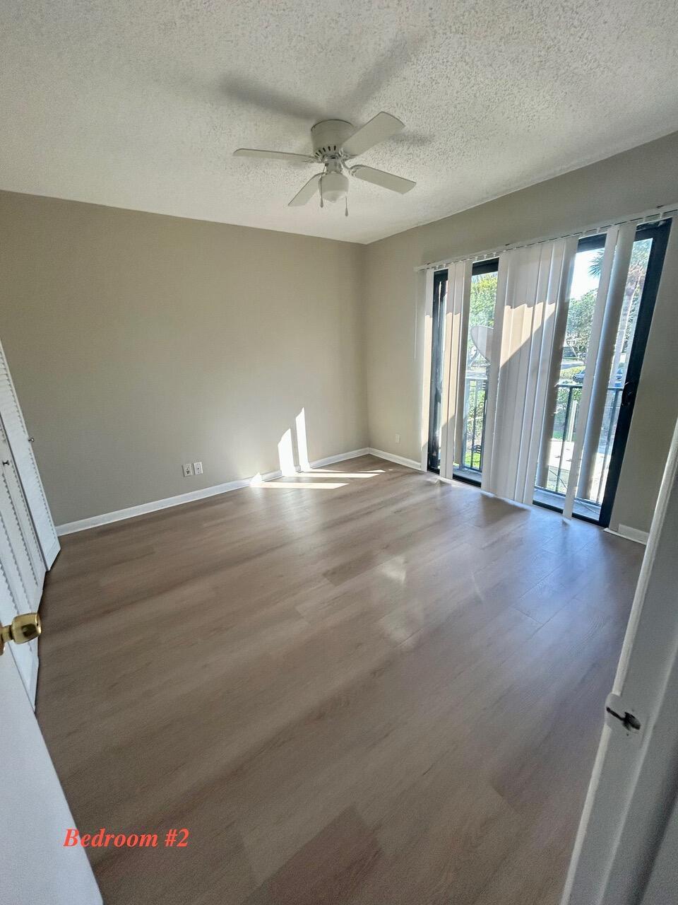 WOODLAKE VILLAGE TOWNHOME - Residential