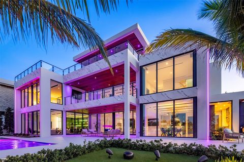 Tiny photo for 1555 SE 14th Court, Deerfield Beach, FL 33441 (MLS # F10534113)