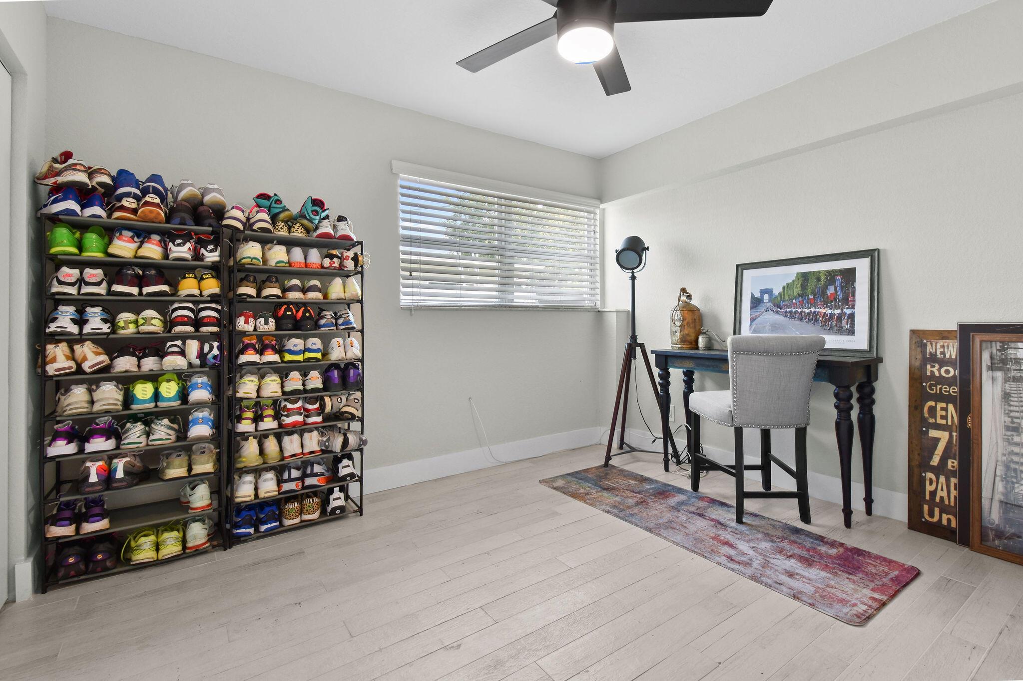 EASTWAY PARK SEC 3 - Residential