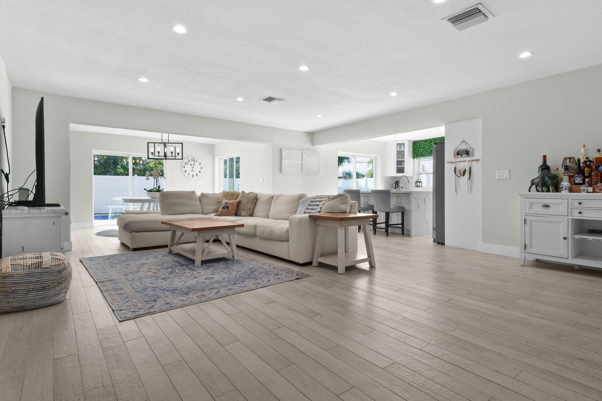 EASTWAY PARK SEC 3 - Residential