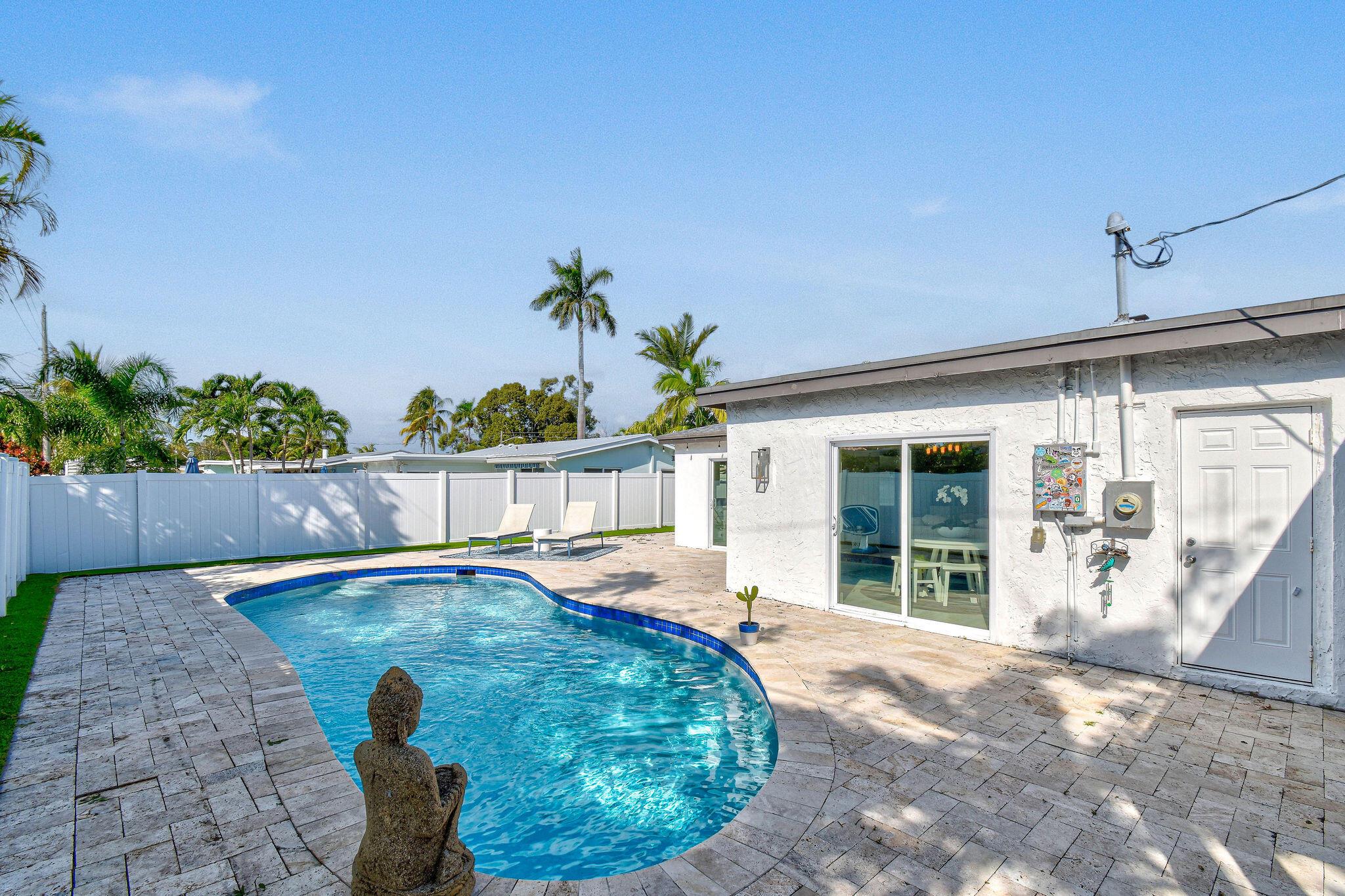 EASTWAY PARK SEC 3 - Residential