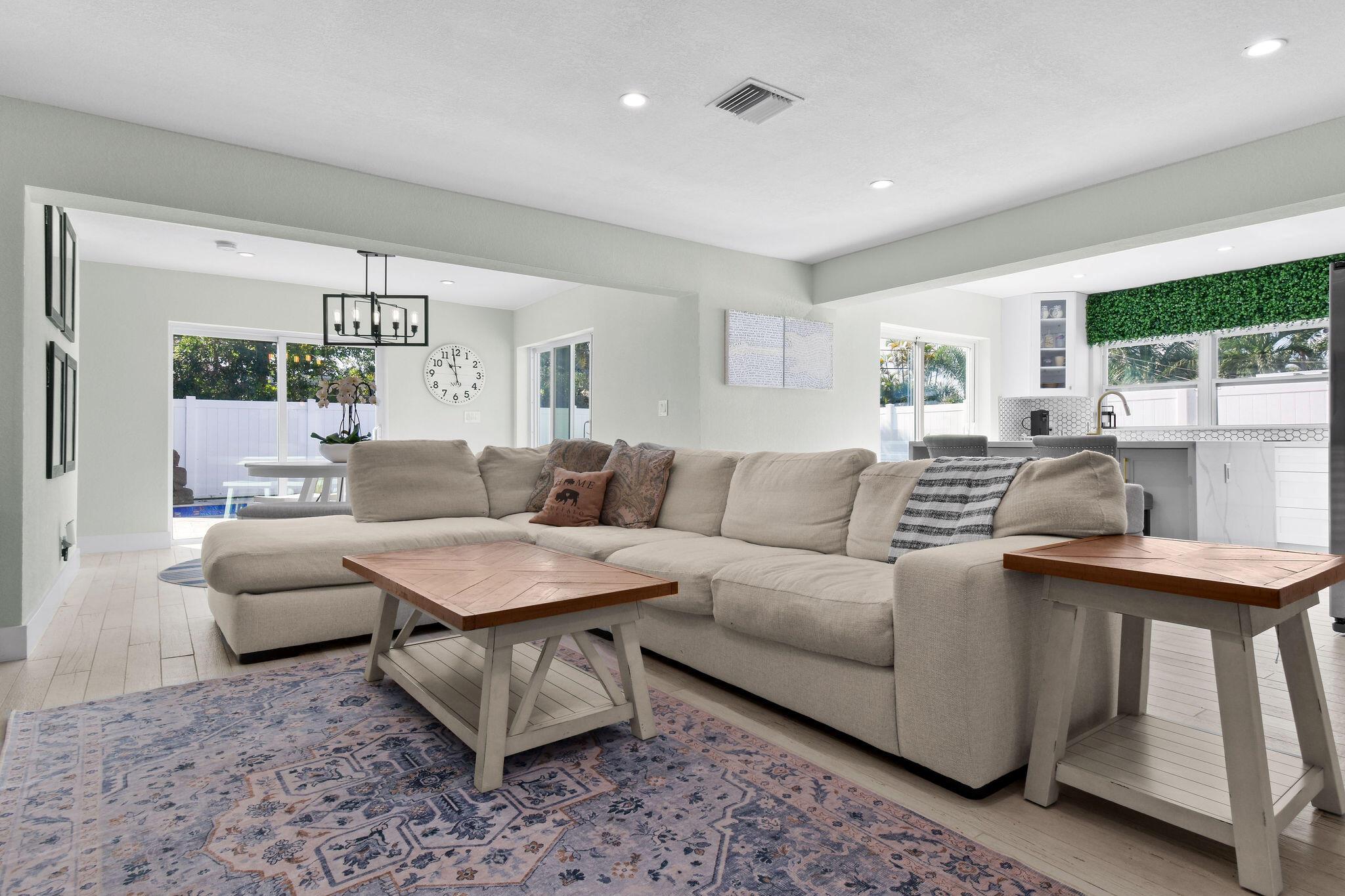 EASTWAY PARK SEC 3 - Residential