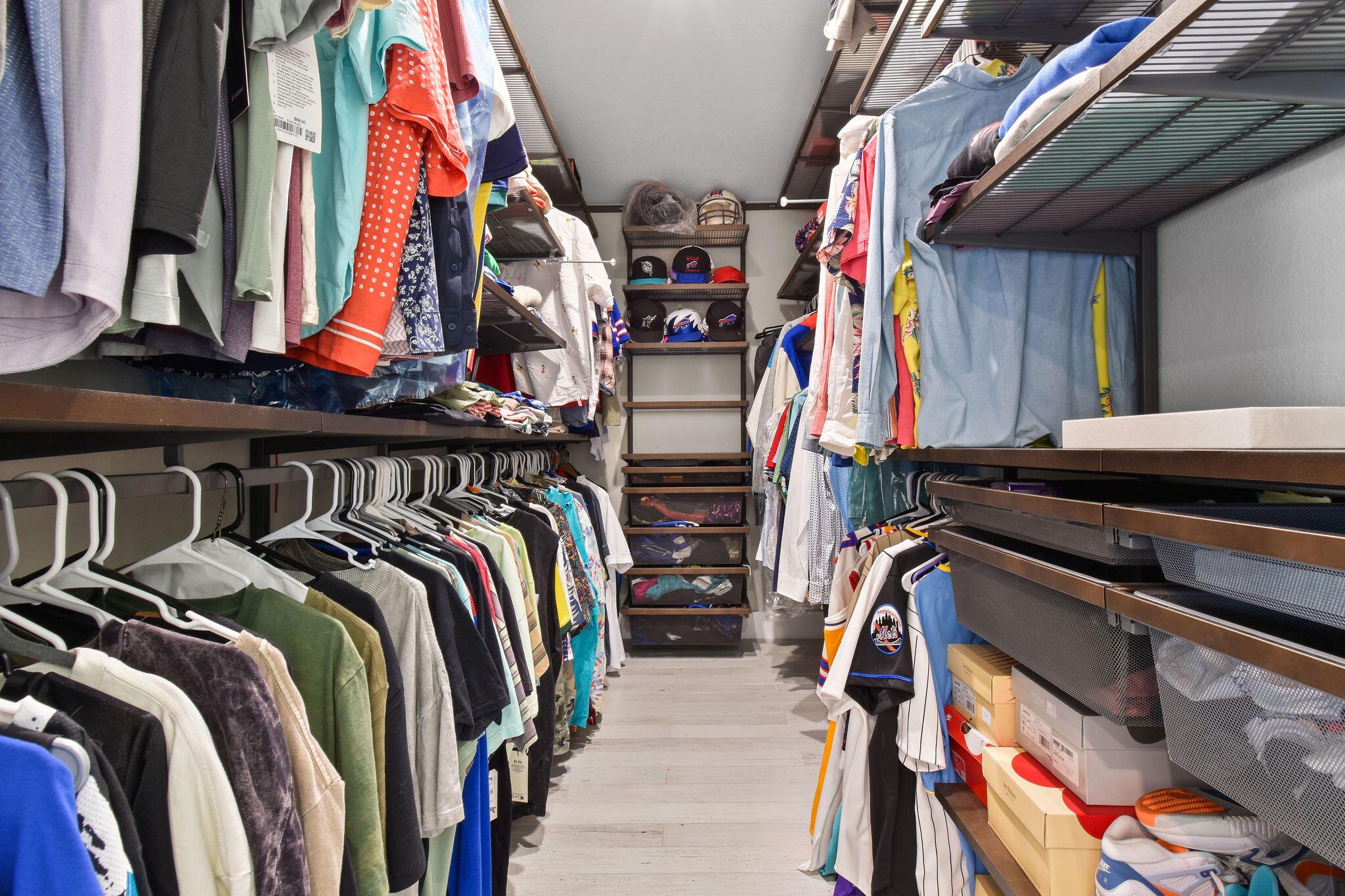 EASTWAY PARK SEC 3 - Residential