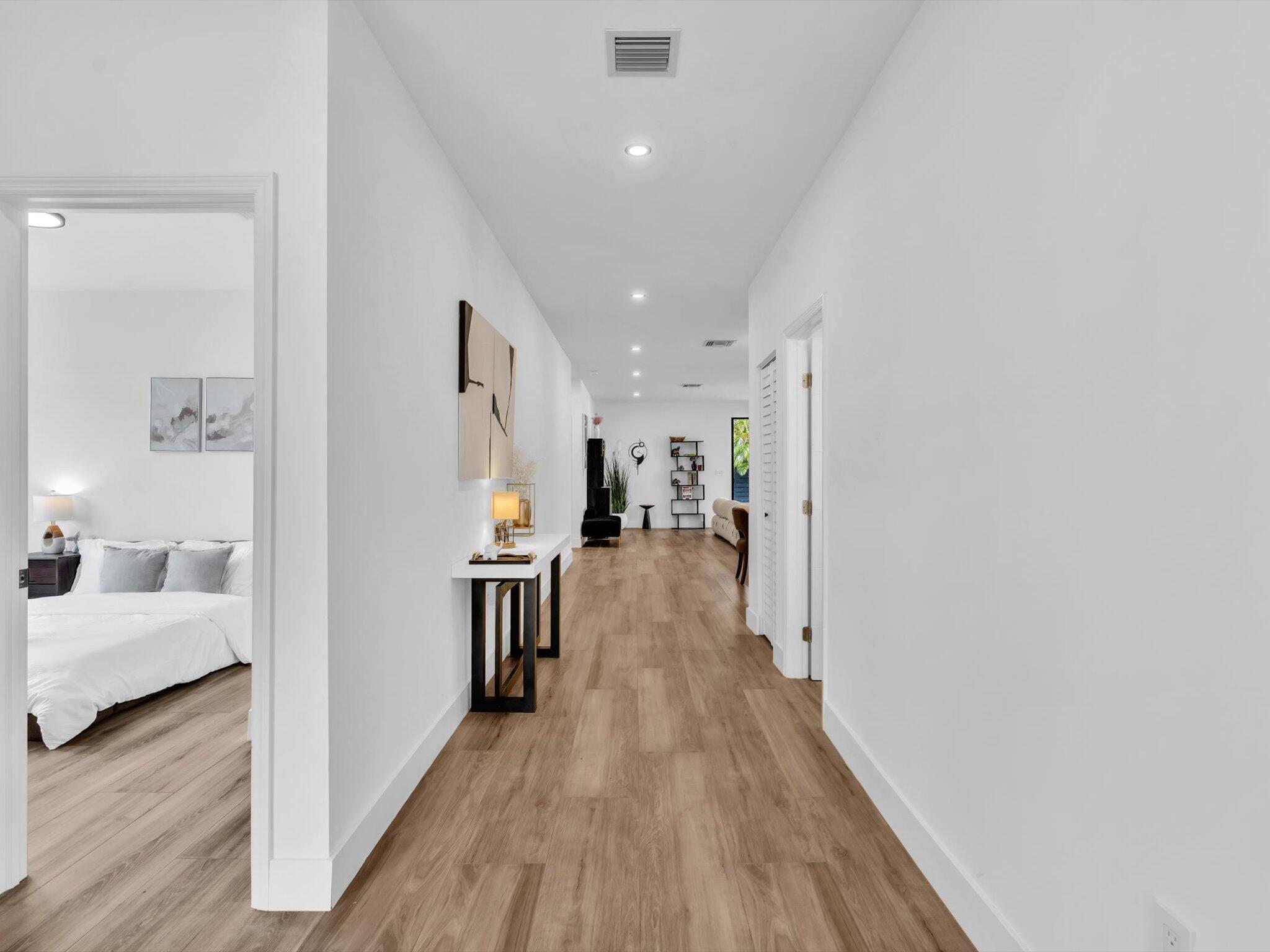 LAUDERDALE PARK 6-33 1/2 - Residential