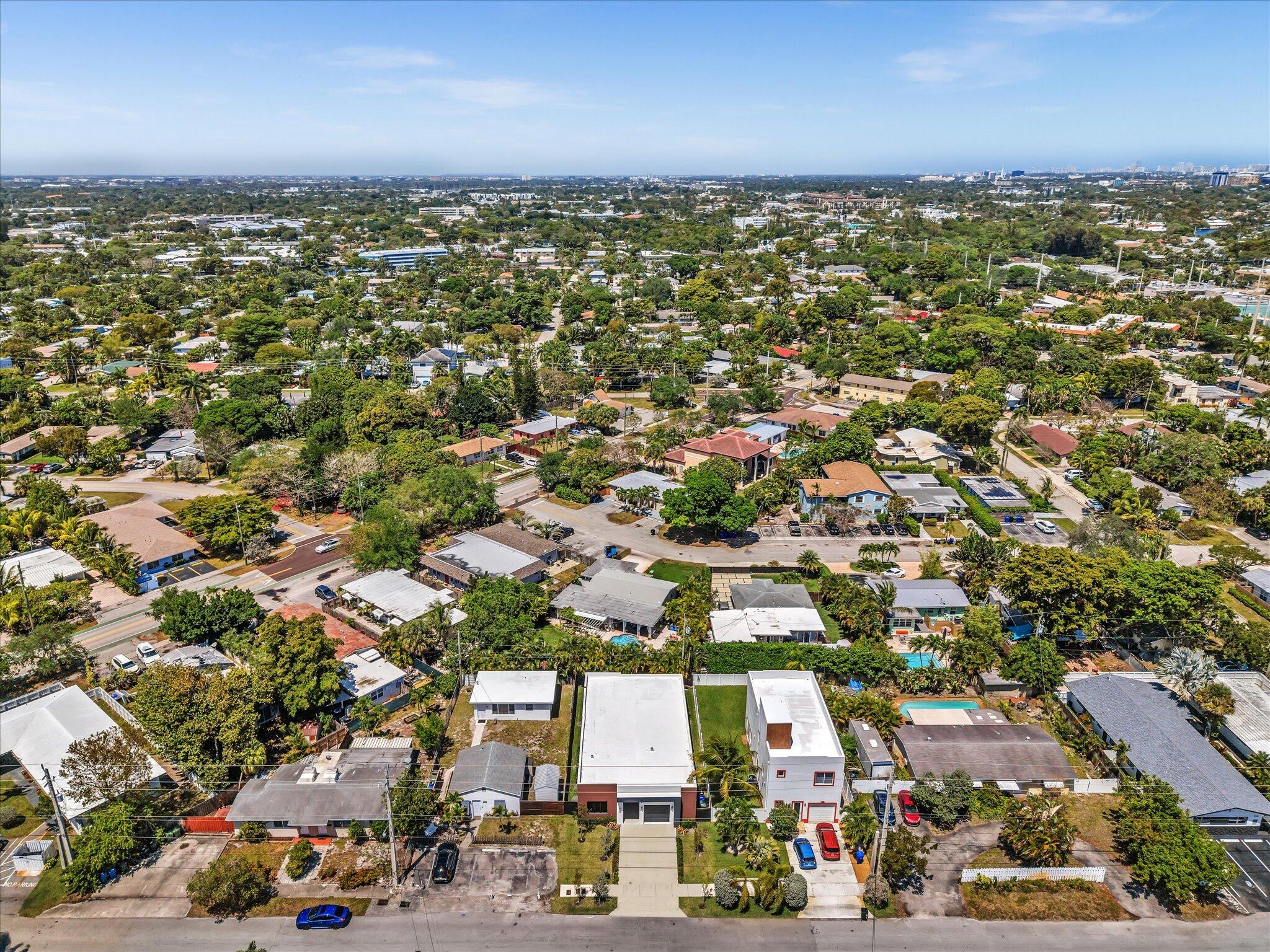 LAUDERDALE PARK 6-33 1/2 - Residential