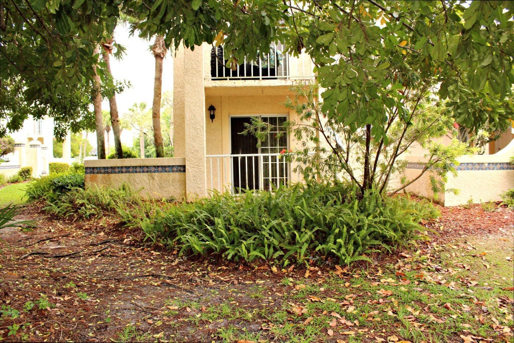 Photo of 1604 SE Green Acres Circle #T103, Port Saint Lucie, FL 34952 (MLS # B26078704)