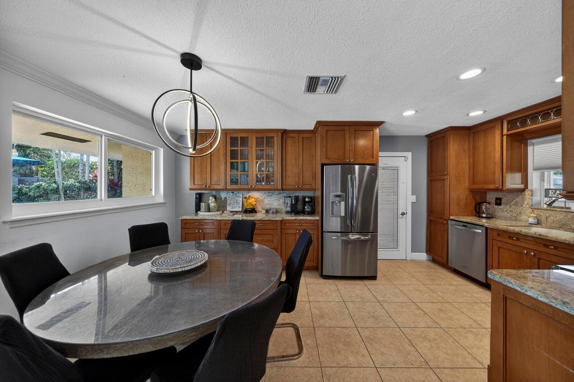 COVE 3RD SEC - Residential