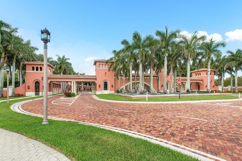 Tiny photo for 8769 Via Grande E, Wellington, FL 33411 (MLS # B26048508)