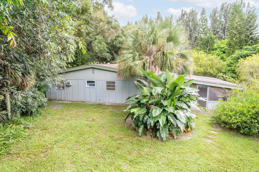 Photo of 1383 SW Locks Rd, Stuart, FL 34997 (MLS # R10924101)