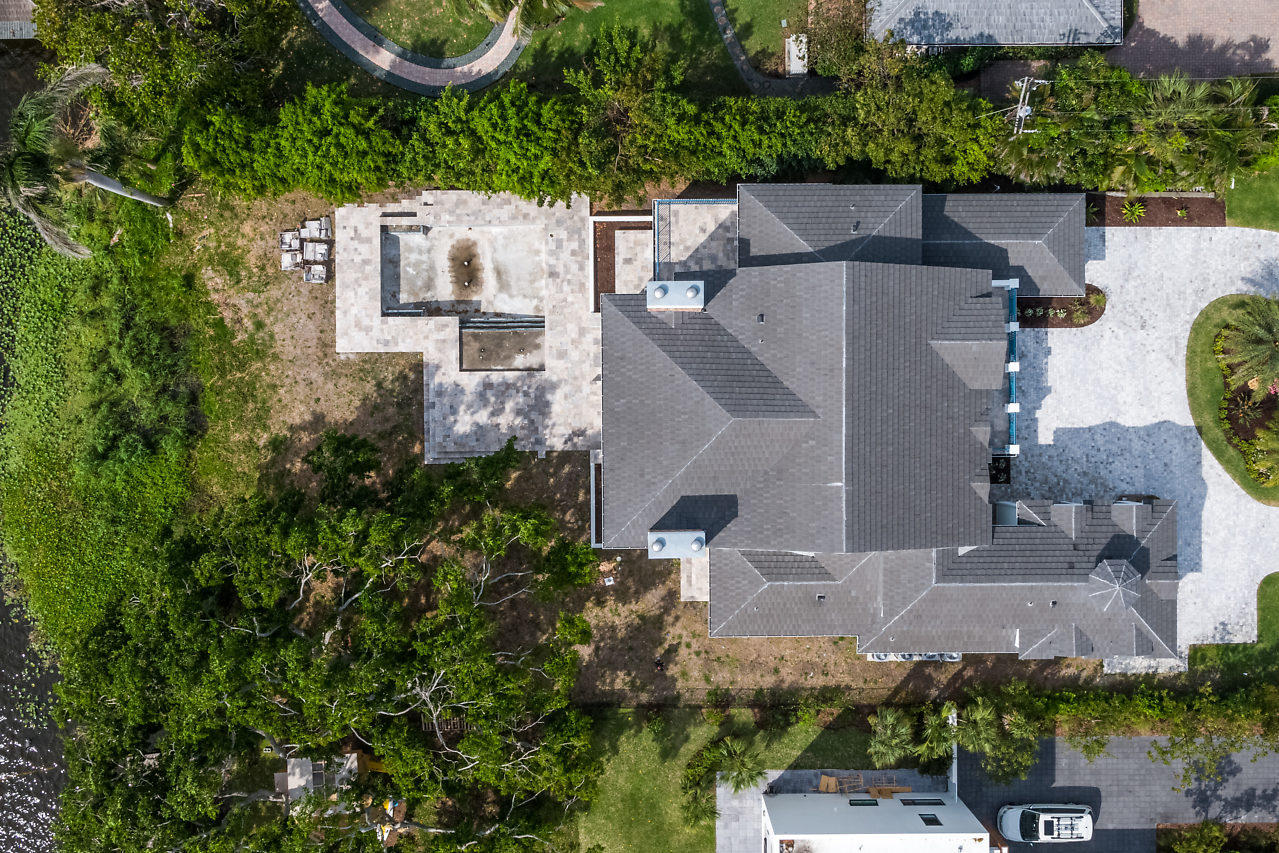 HIBISCUS LAKE EST - Residential