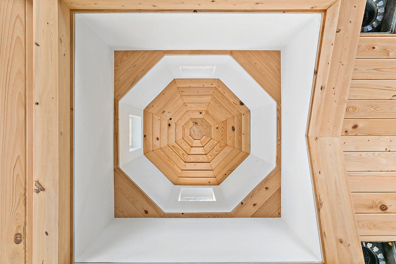 HIBISCUS LAKE EST - Residential