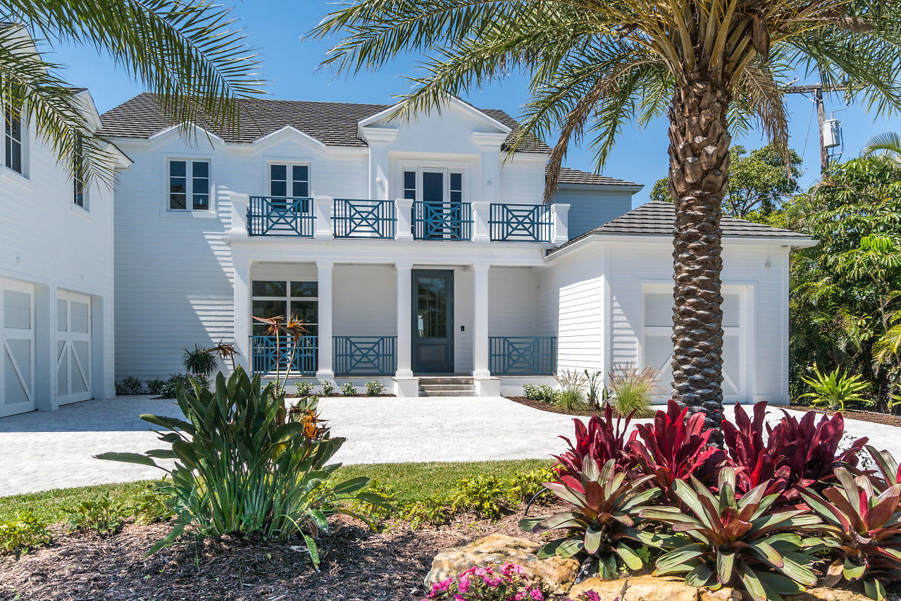 HIBISCUS LAKE EST - Residential