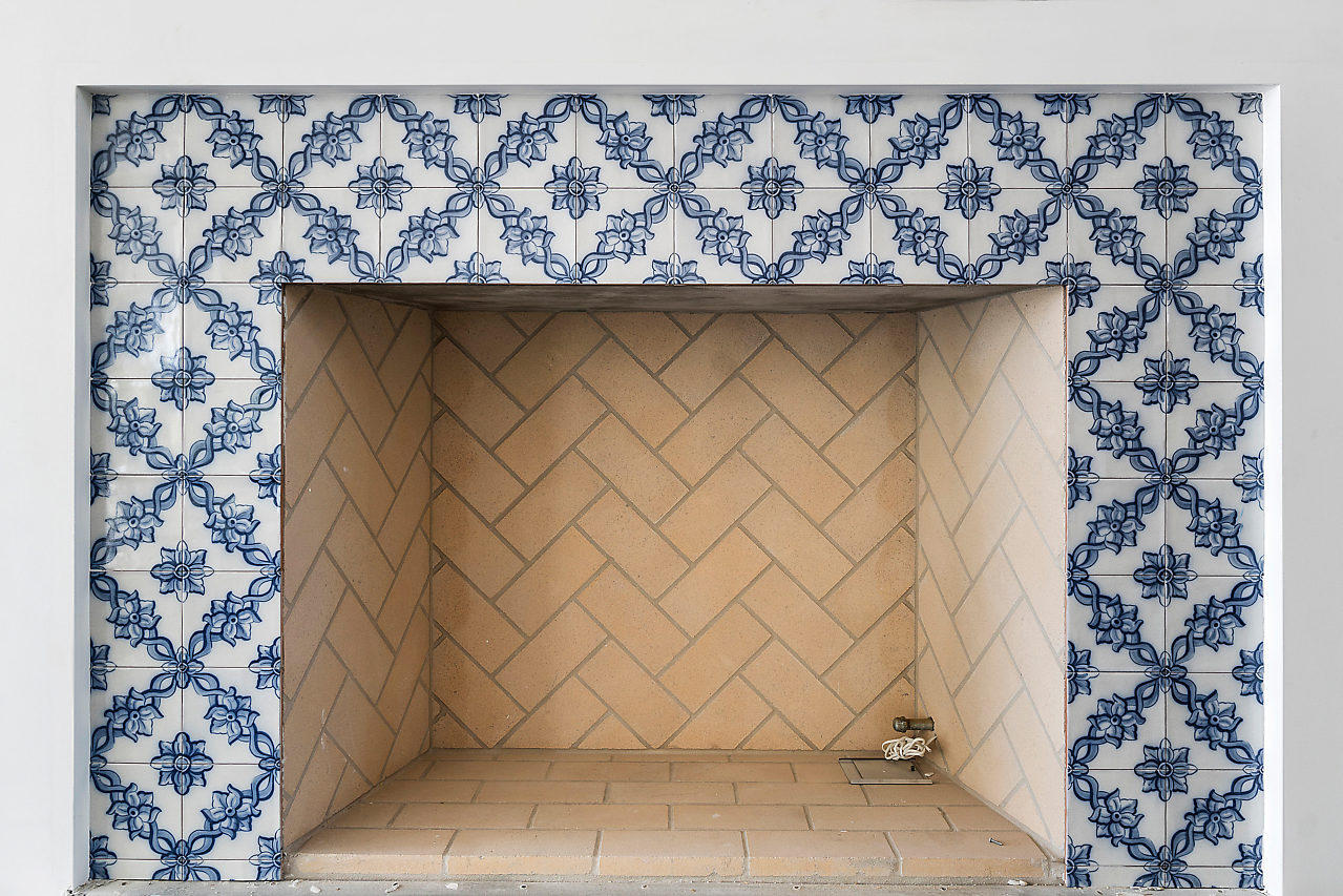 HIBISCUS LAKE EST - Residential