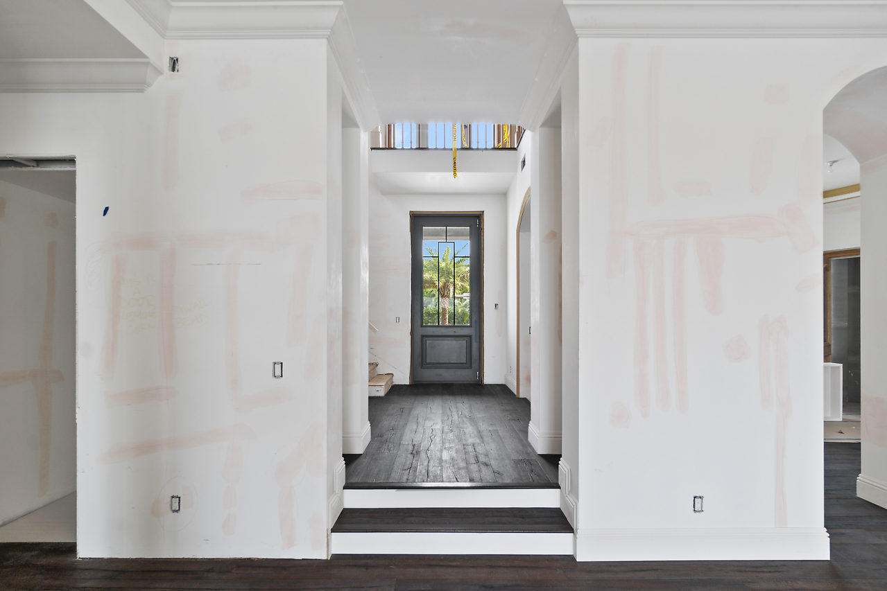 HIBISCUS LAKE EST - Residential