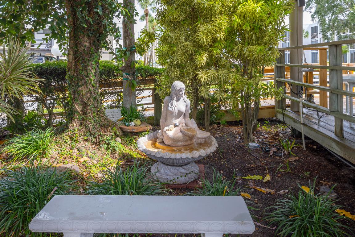 1950 SW Palm City Road 7101