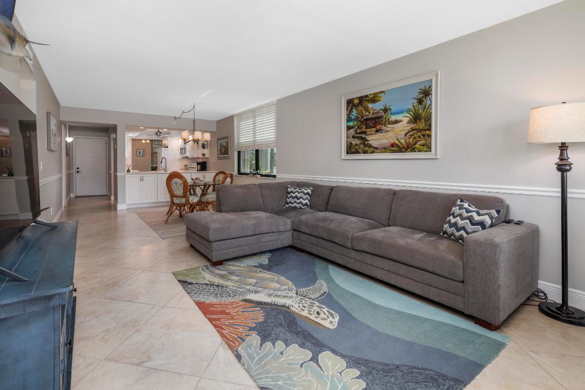 1950 SW Palm City Road 7101