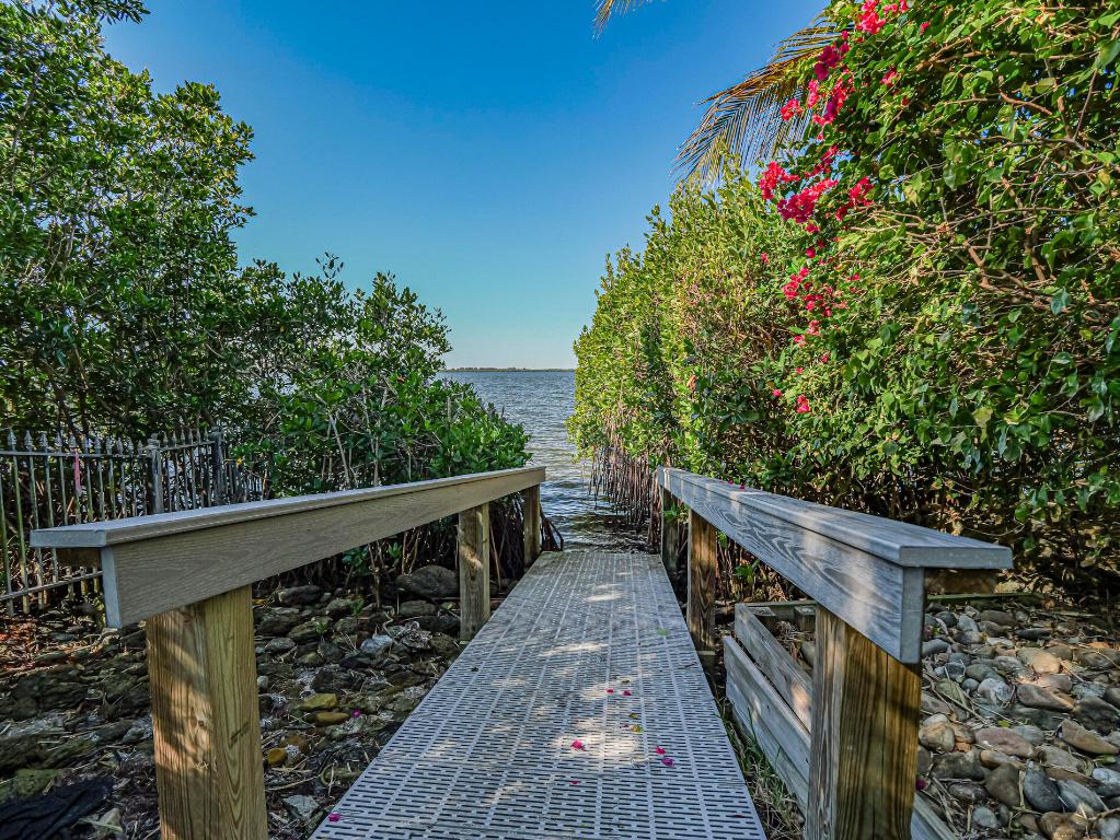 SANDPOINTE WEST SUB - Residential