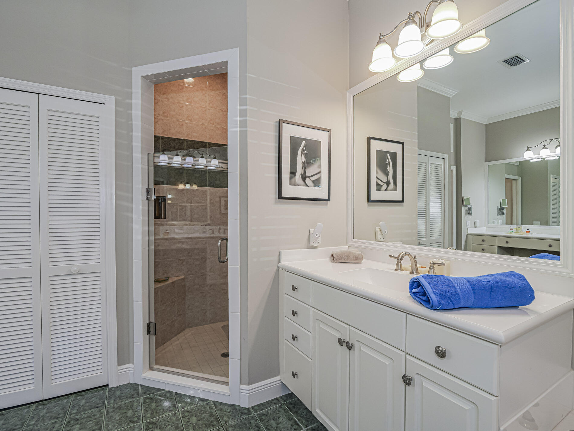 SANDPOINTE WEST SUB - Residential