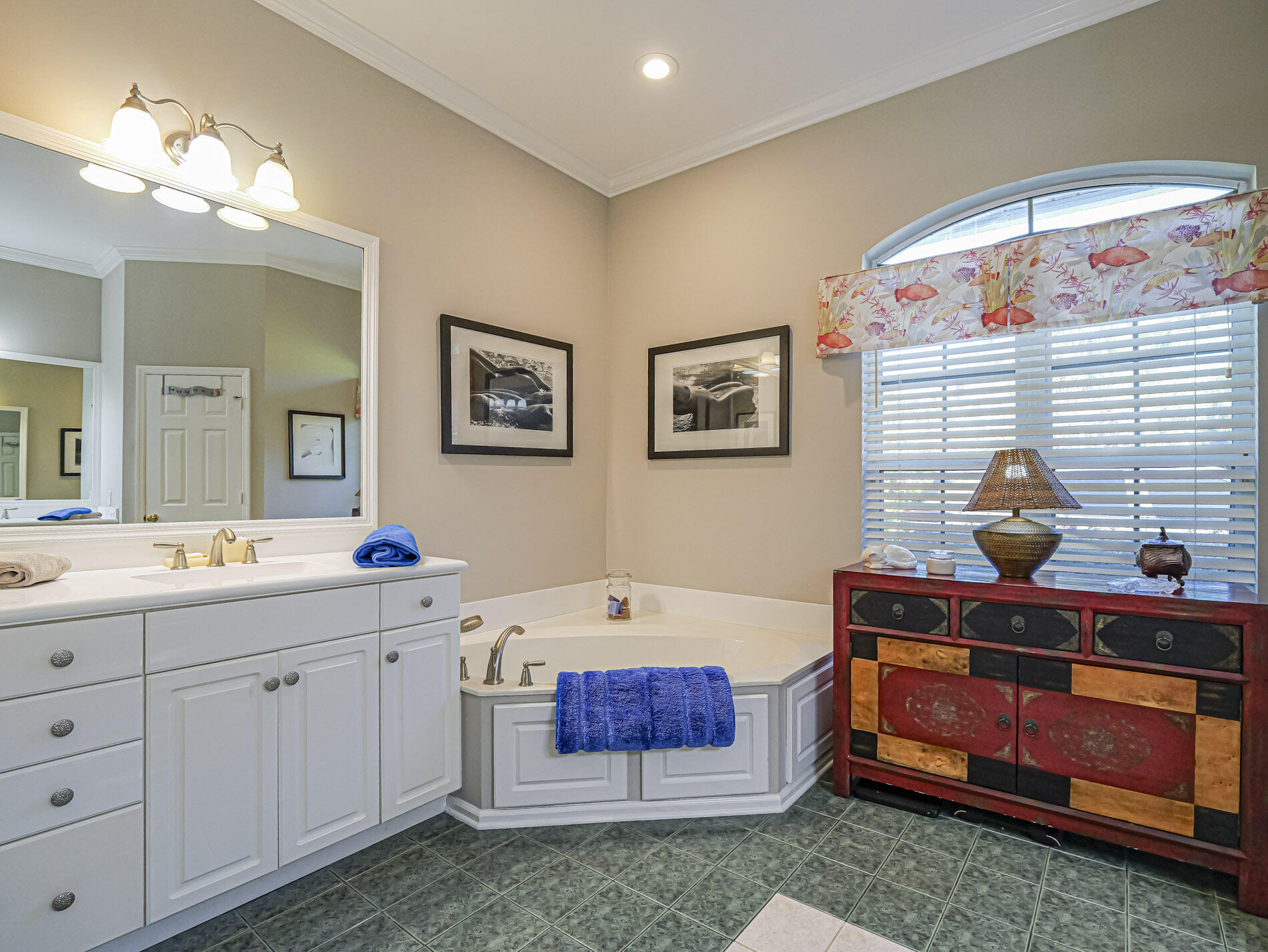 SANDPOINTE WEST SUB - Residential