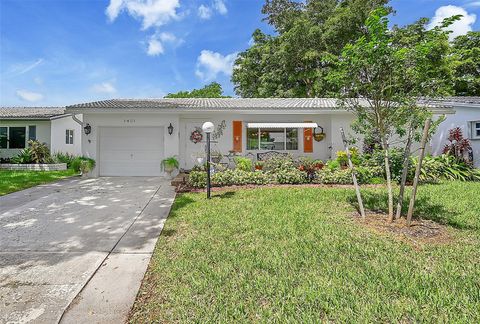 A home in Plantation