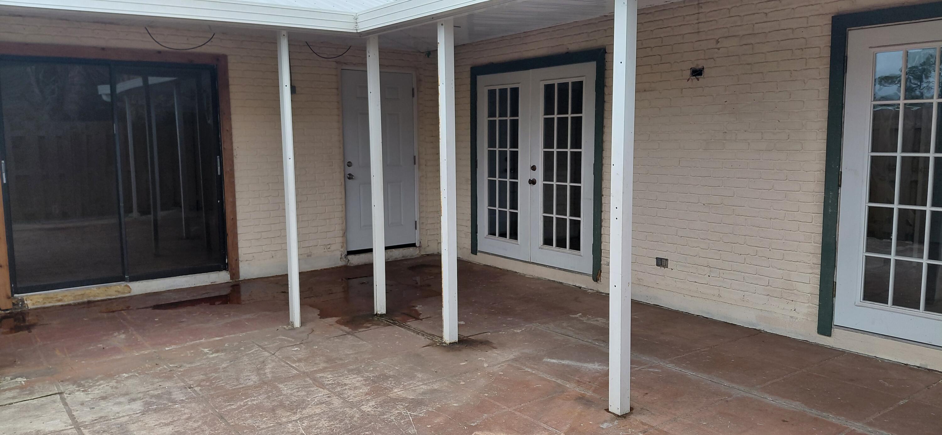 COVE PLACE - Residential