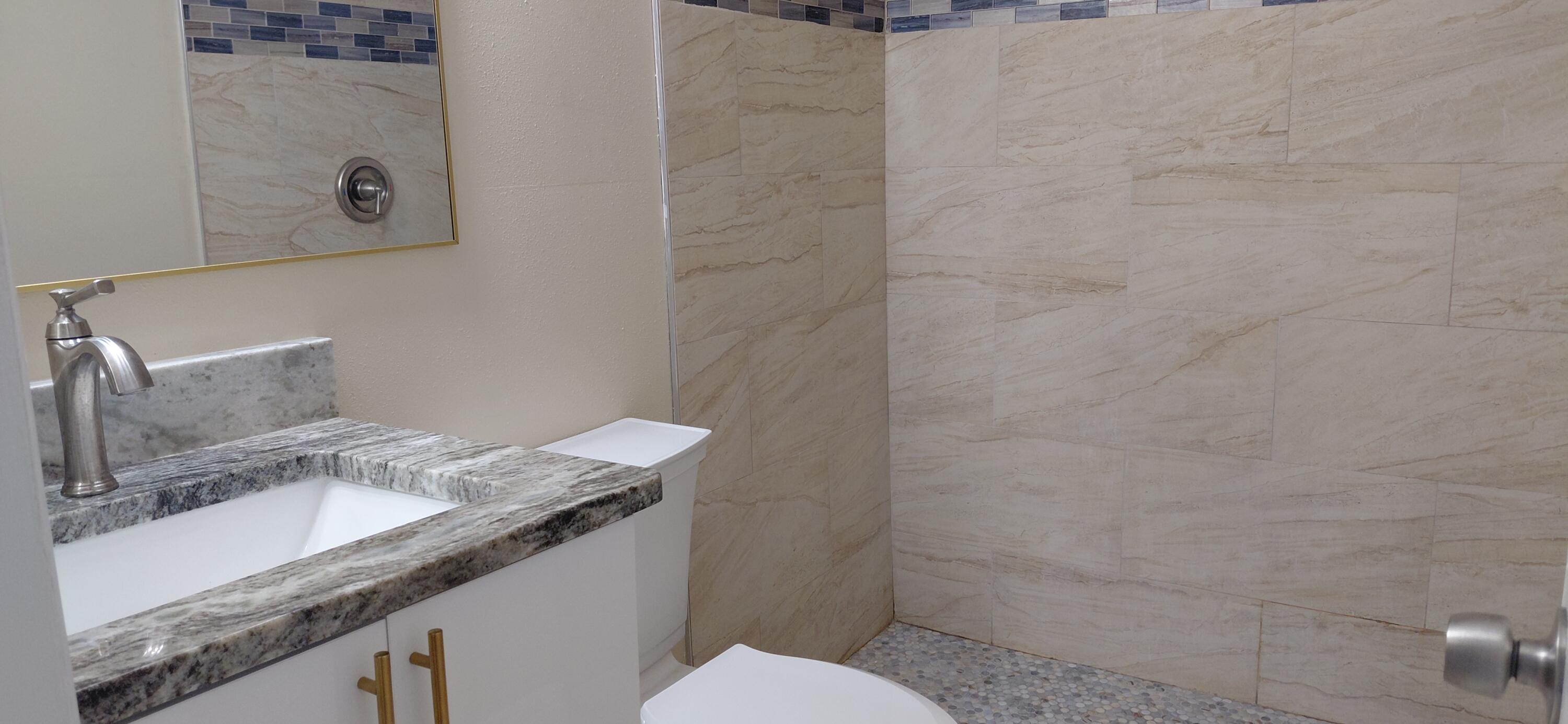 COVE PLACE - Residential