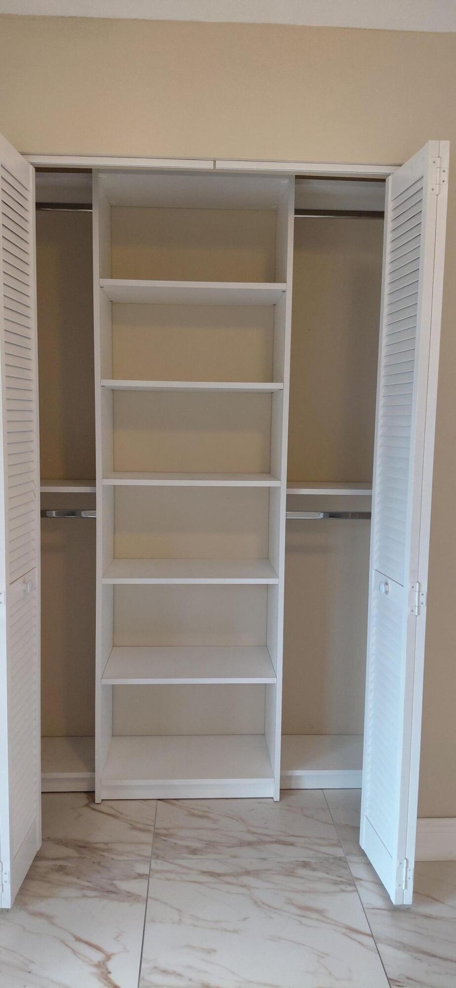 COVE PLACE - Residential