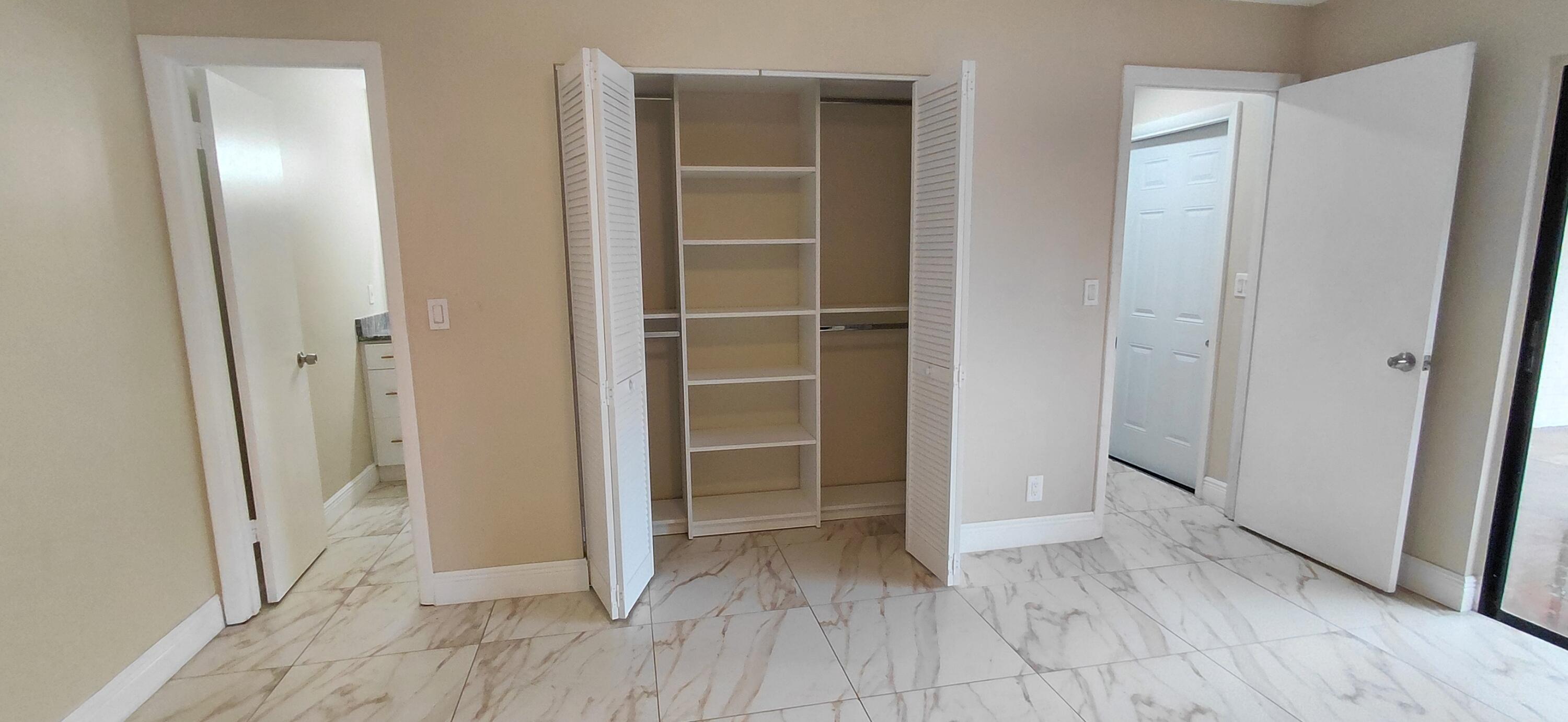 COVE PLACE - Residential