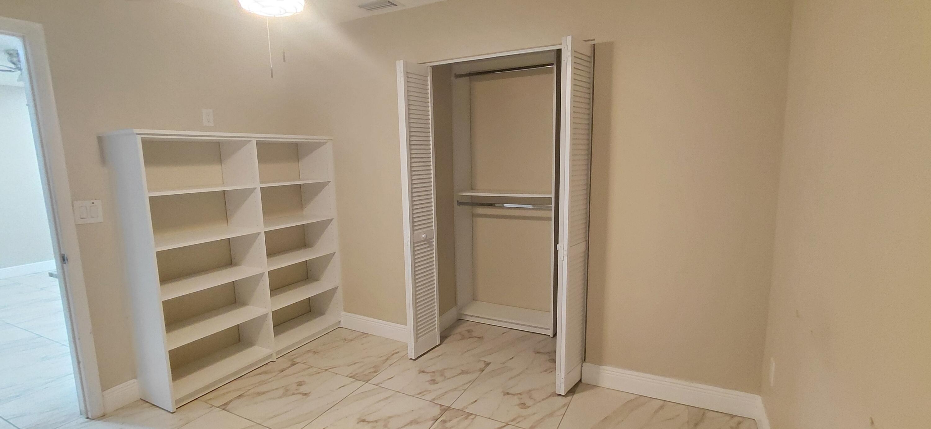 COVE PLACE - Residential