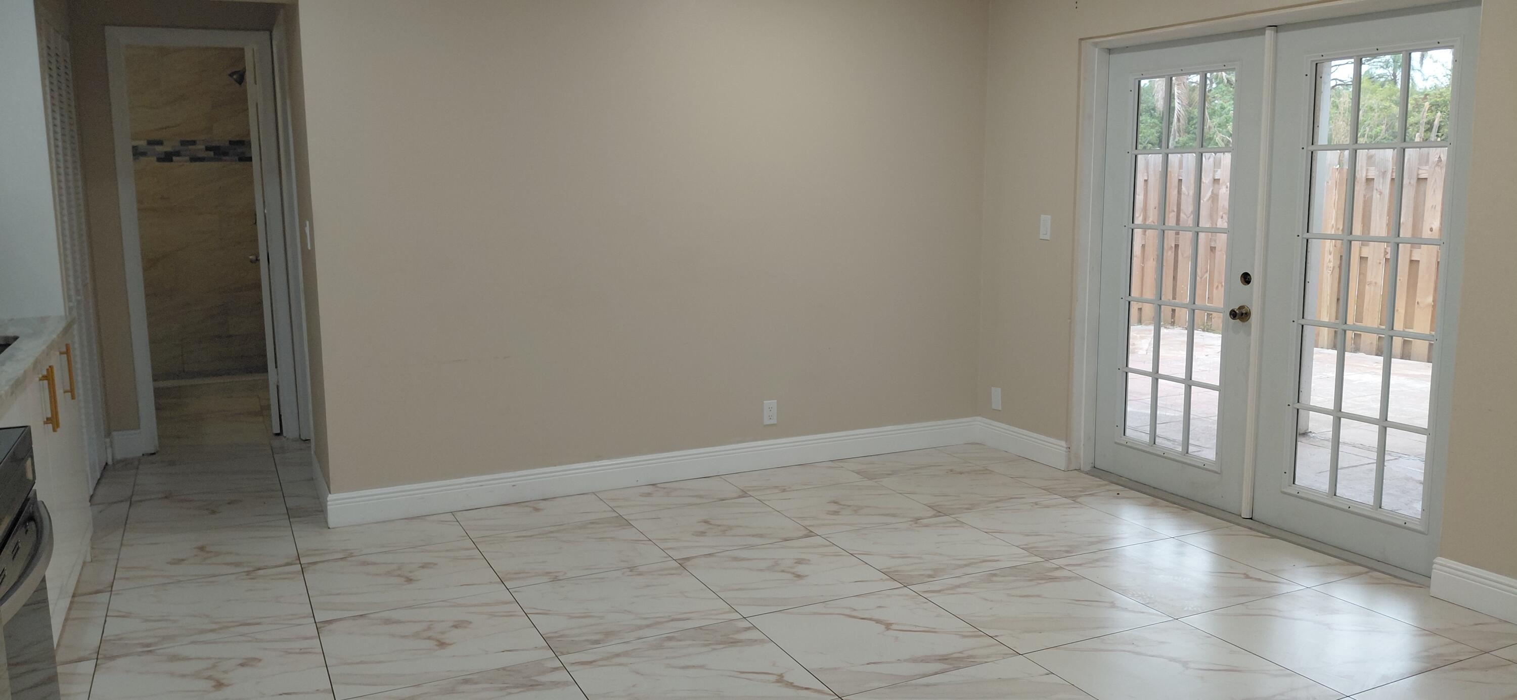 COVE PLACE - Residential