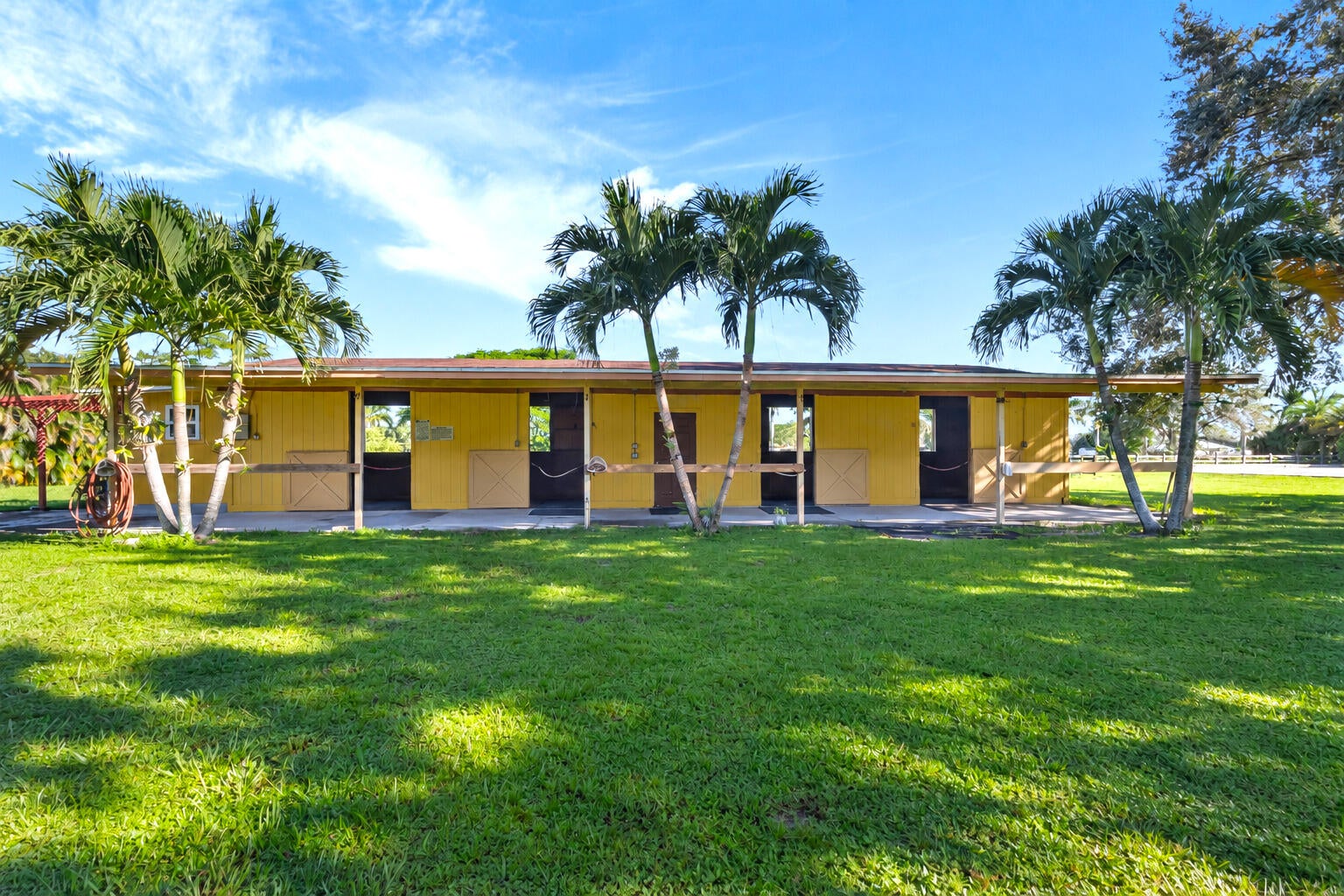 Properties 16693 Deer Path Lane