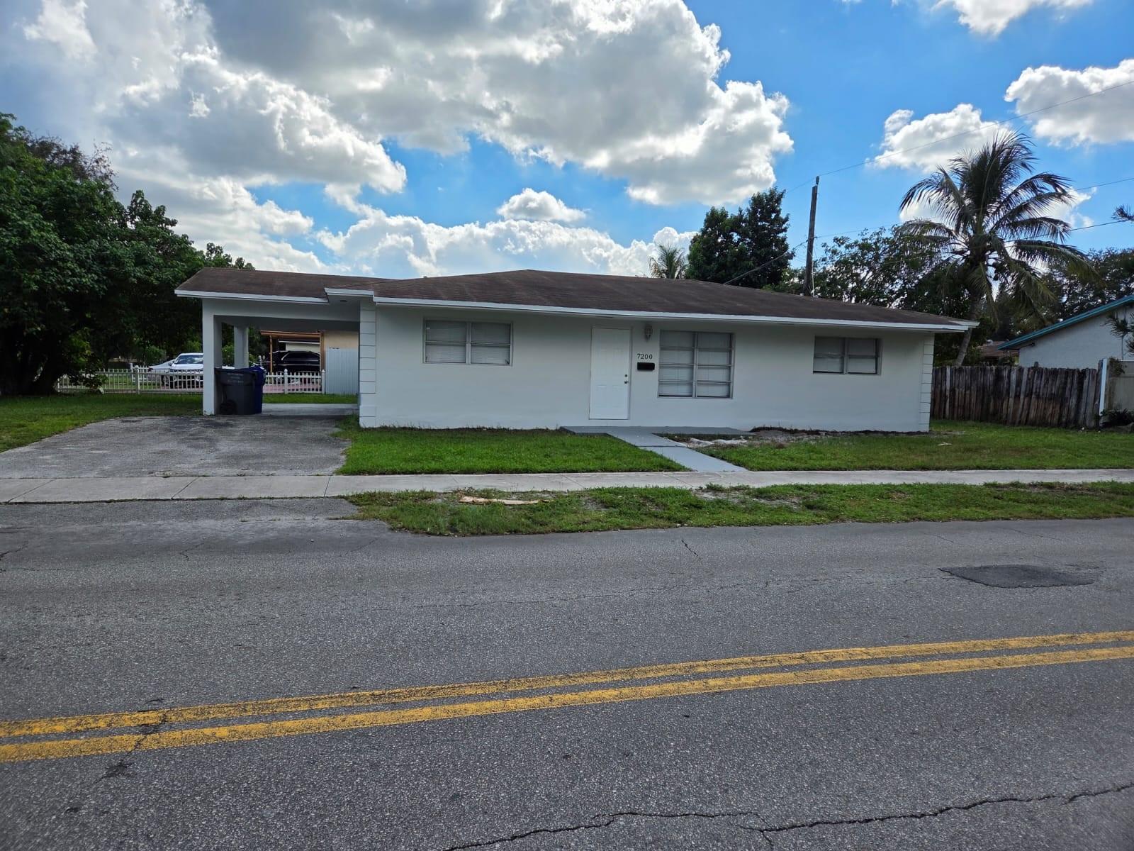 DRIFTWOOD ESTATES NO 2 - Residential Lease