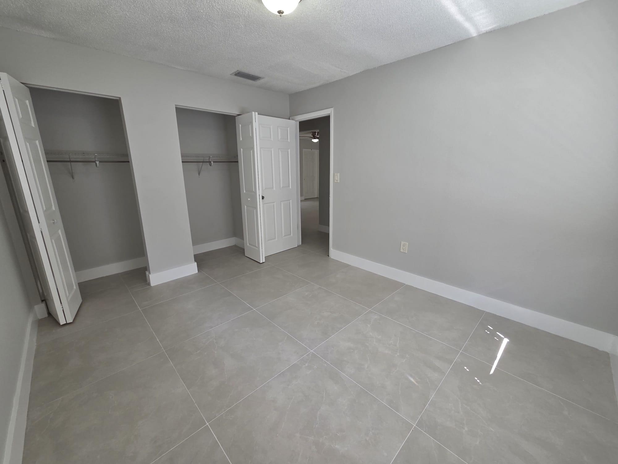 DRIFTWOOD ESTATES NO 2 - Residential Lease