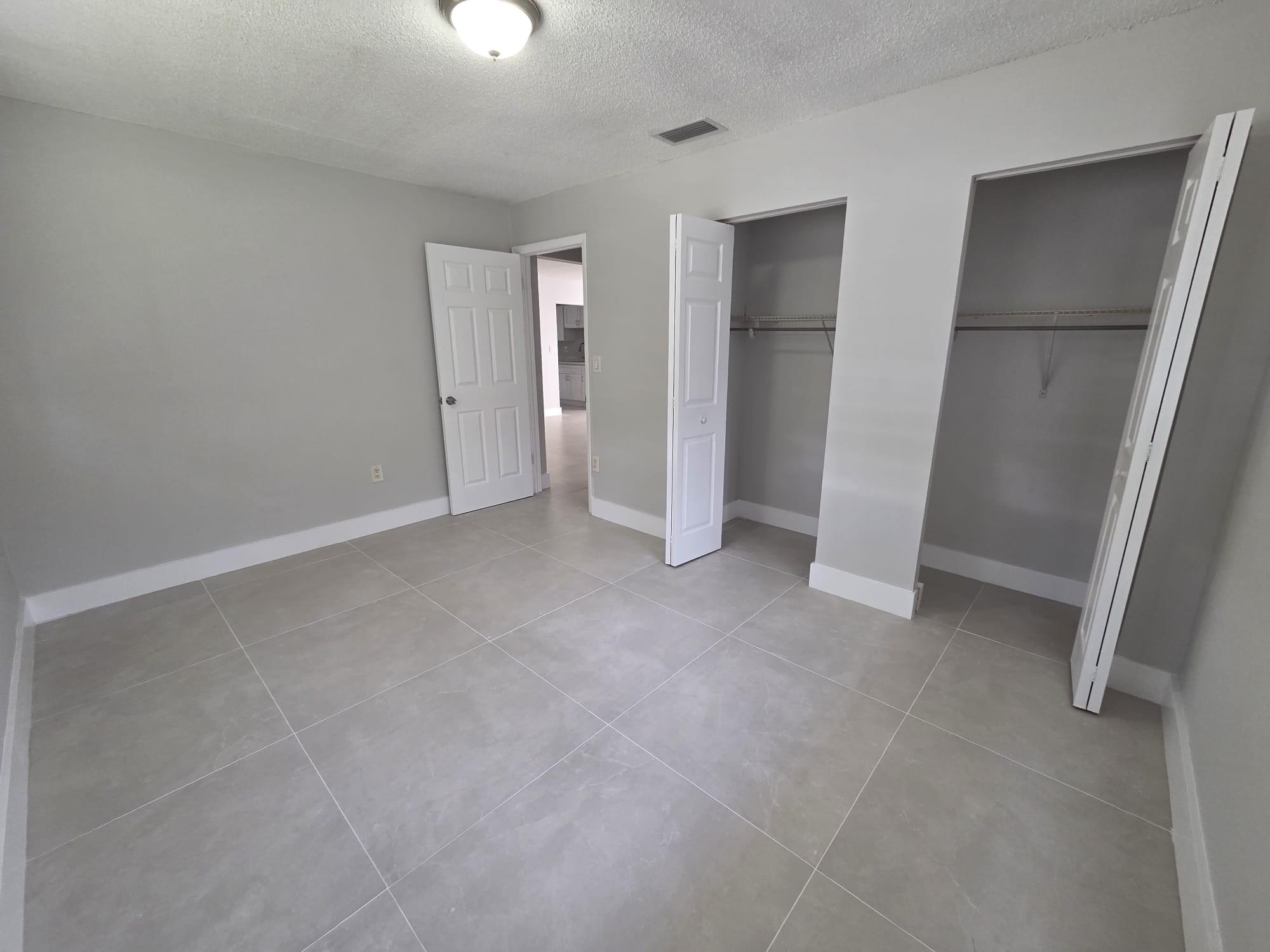 DRIFTWOOD ESTATES NO 2 - Residential Lease