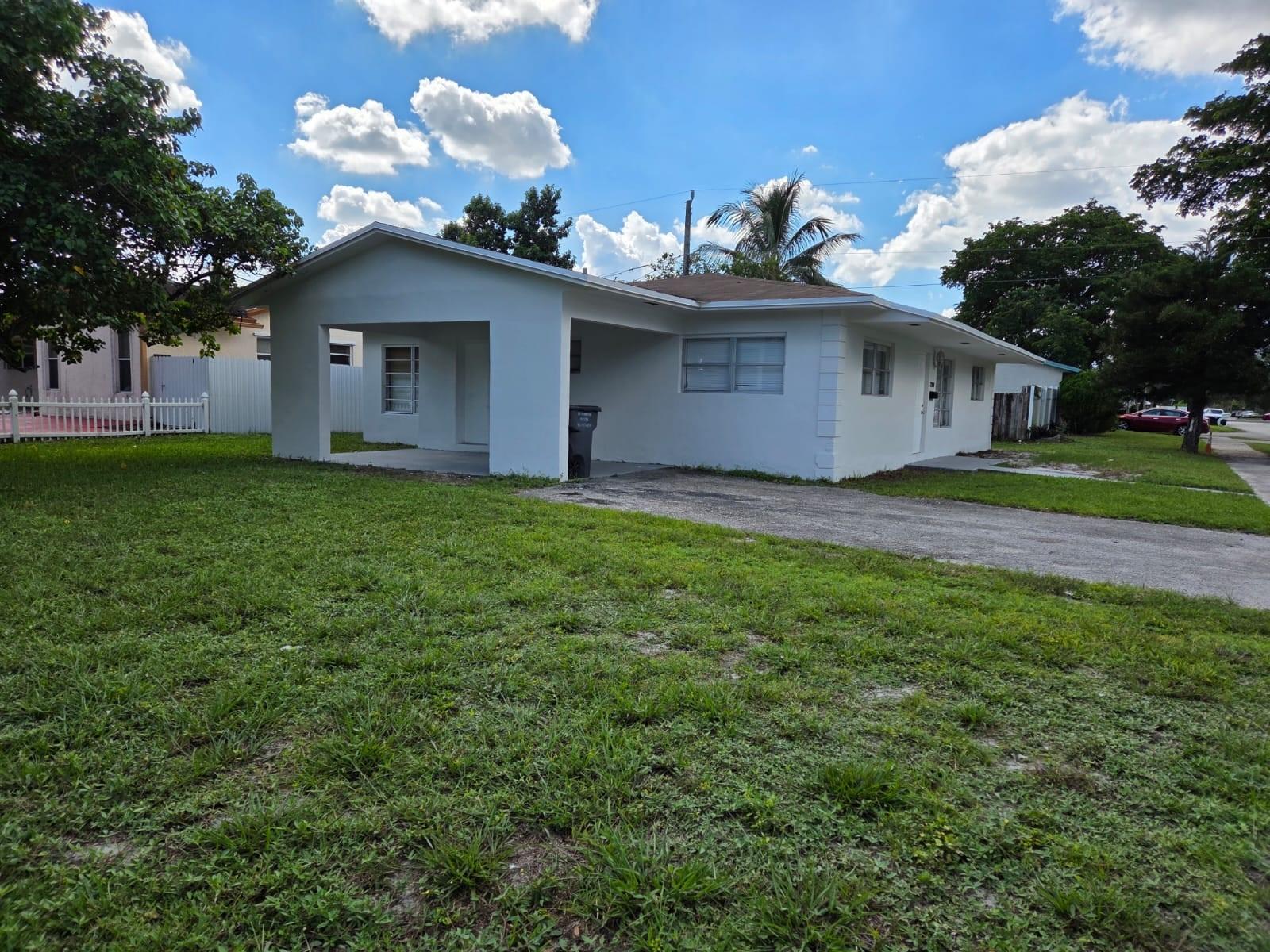 DRIFTWOOD ESTATES NO 2 - Residential Lease