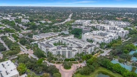Tiny photo for 510 NW 84th Avenue #428, Plantation, FL 33324 (MLS # B26083209)
