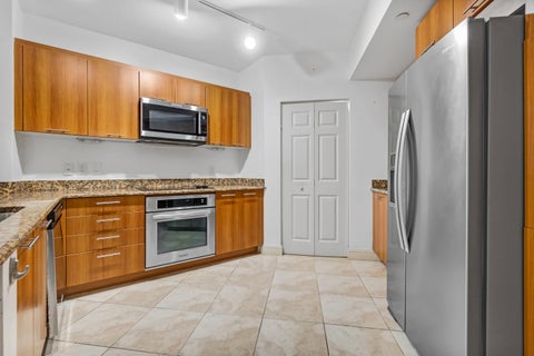 Tiny photo for 510 NW 84th Avenue #428, Plantation, FL 33324 (MLS # B26083209)