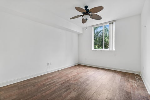 Tiny photo for 510 NW 84th Avenue #428, Plantation, FL 33324 (MLS # B26083209)
