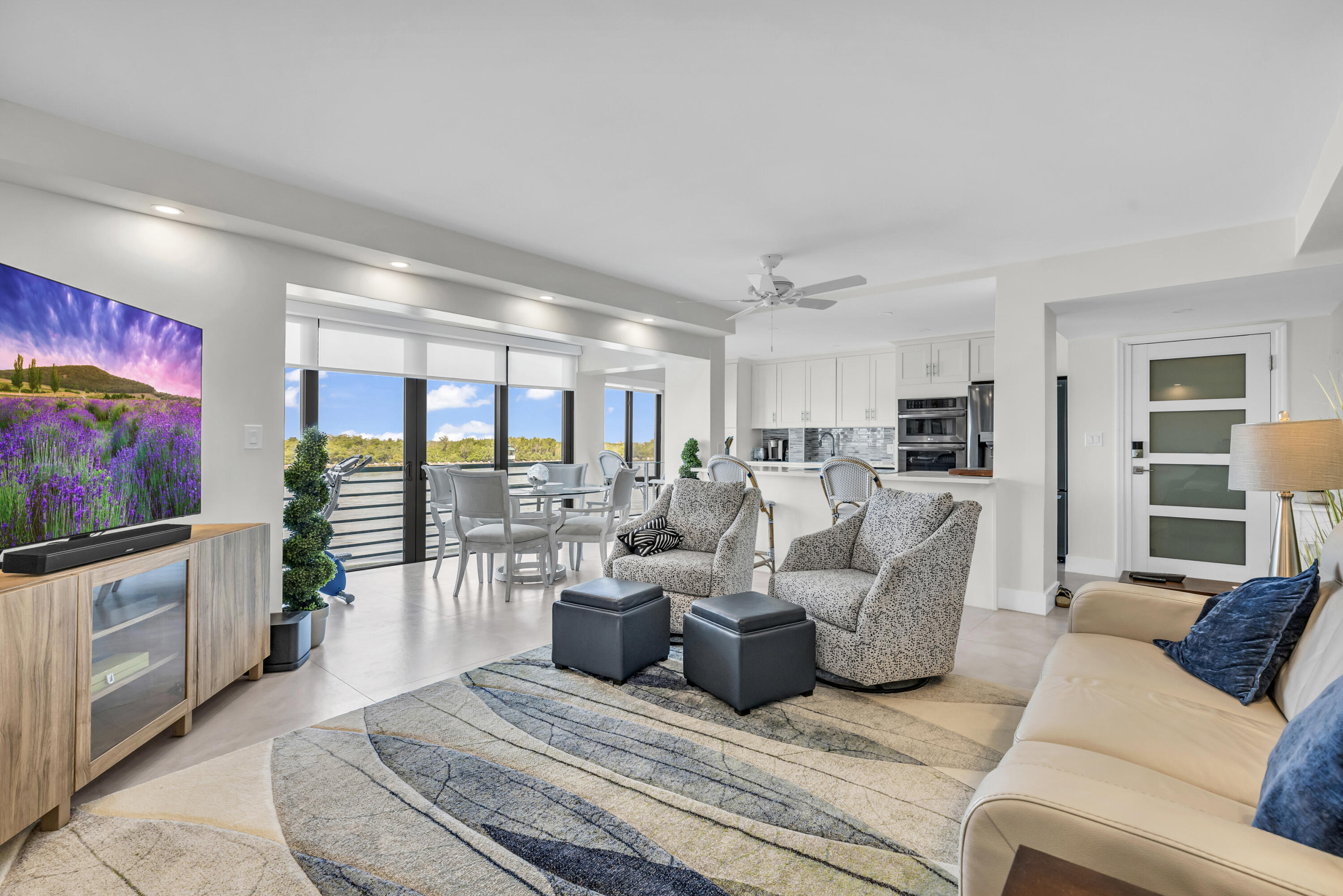 YACHT HARBOUR VILLAS CONDO - Residential Lease