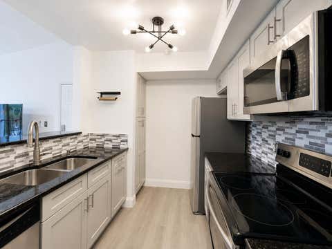 Tiny photo for 117 Yacht Club Way #307, Hypoluxo, FL 33462 (MLS # B26037193)