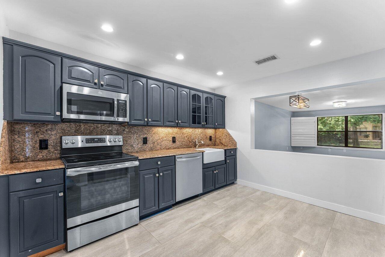 13095 BELHAVEN Court 5