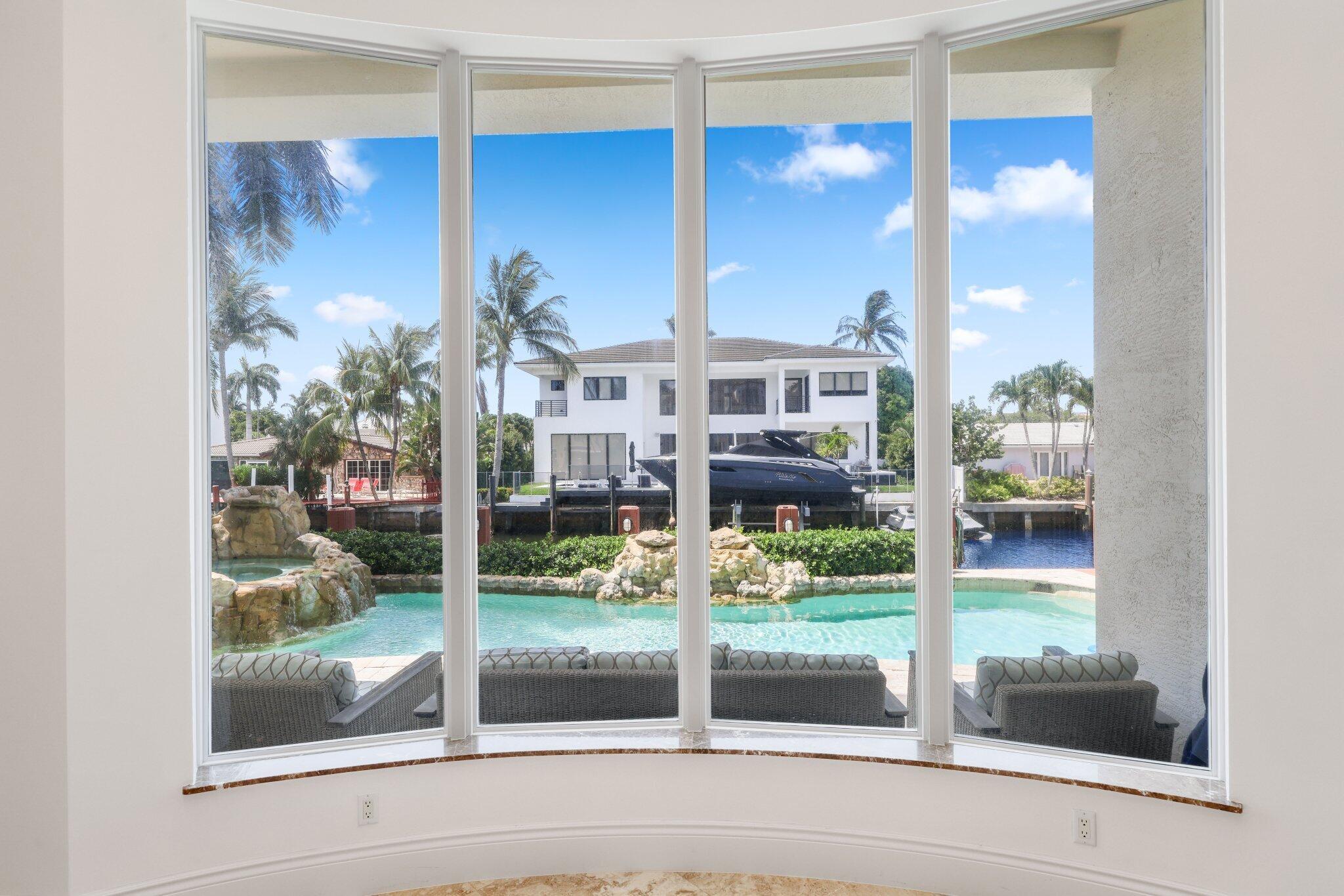 TROPIC ISLE - Residential