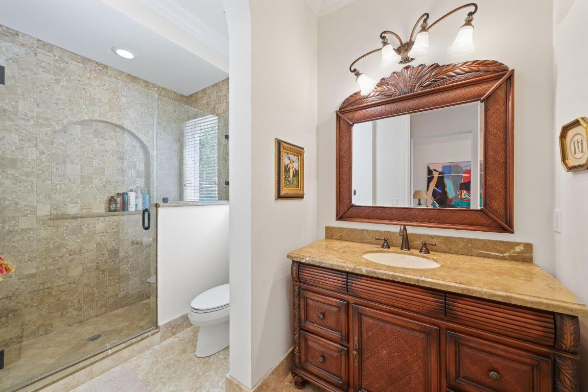 TROPIC ISLE - Residential