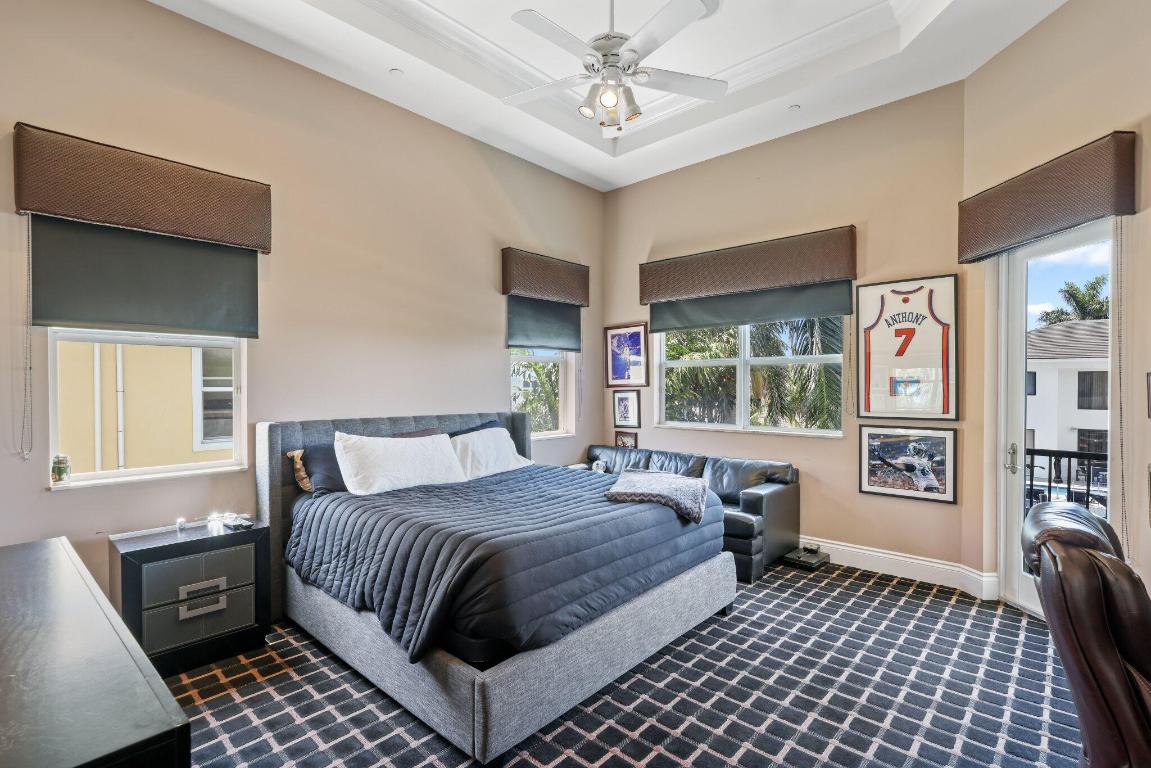 TROPIC ISLE - Residential