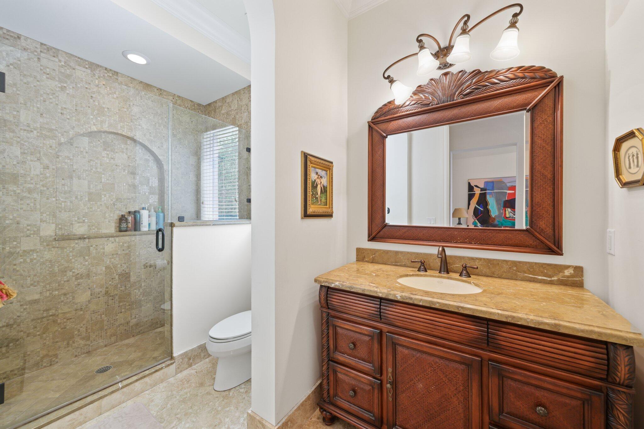 TROPIC ISLE - Residential