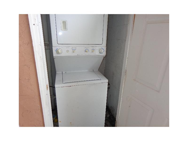 VERANO @ MIRAMAR - Residential