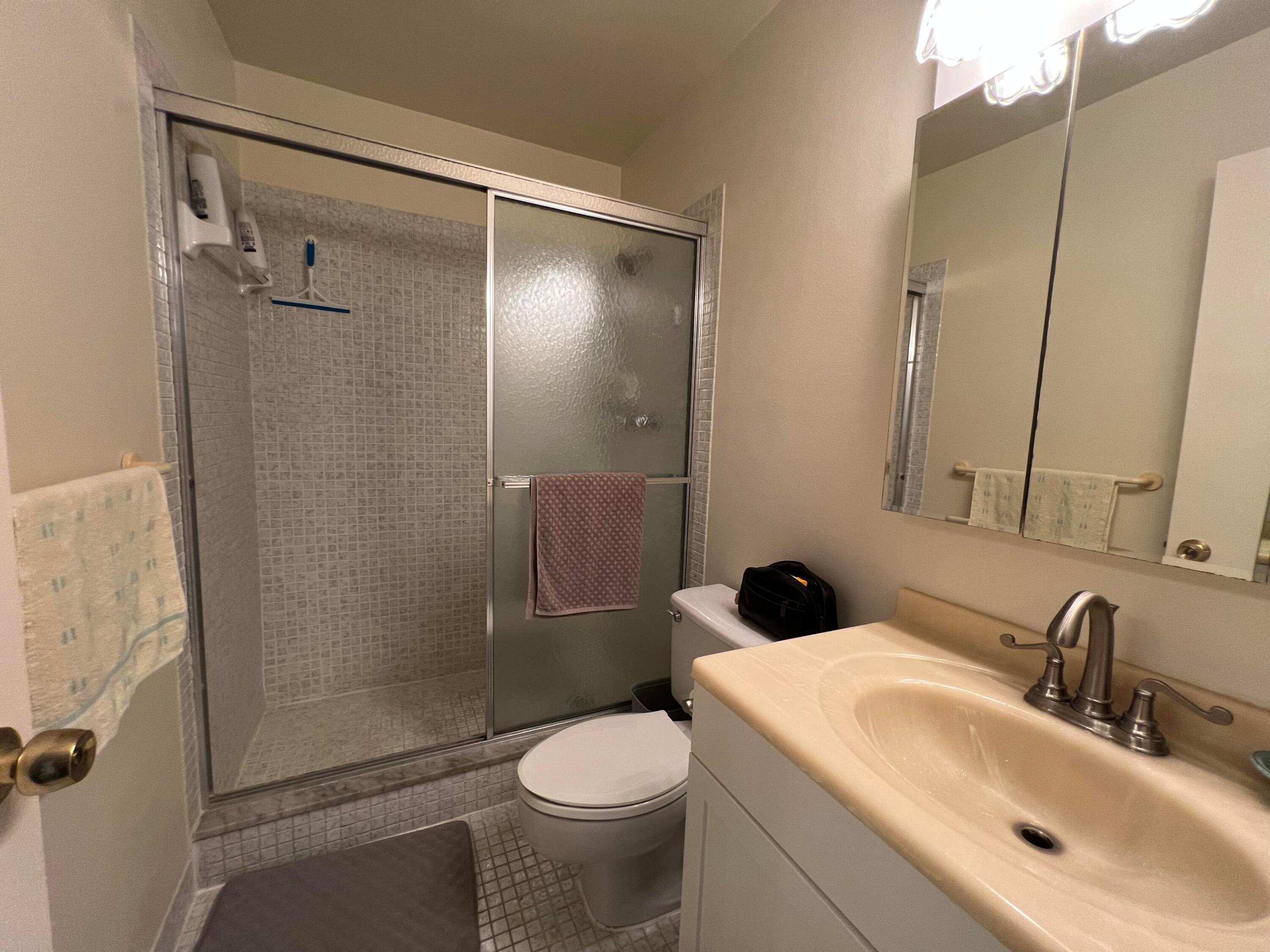 COLONNADES CONDOMINIUM - Residential Lease