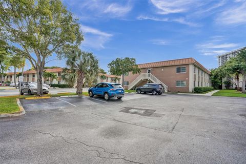 A home in Wilton Manors