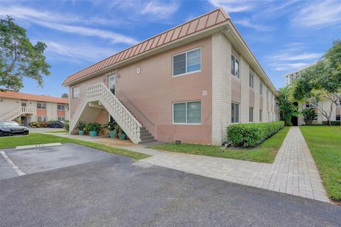 A home in Wilton Manors