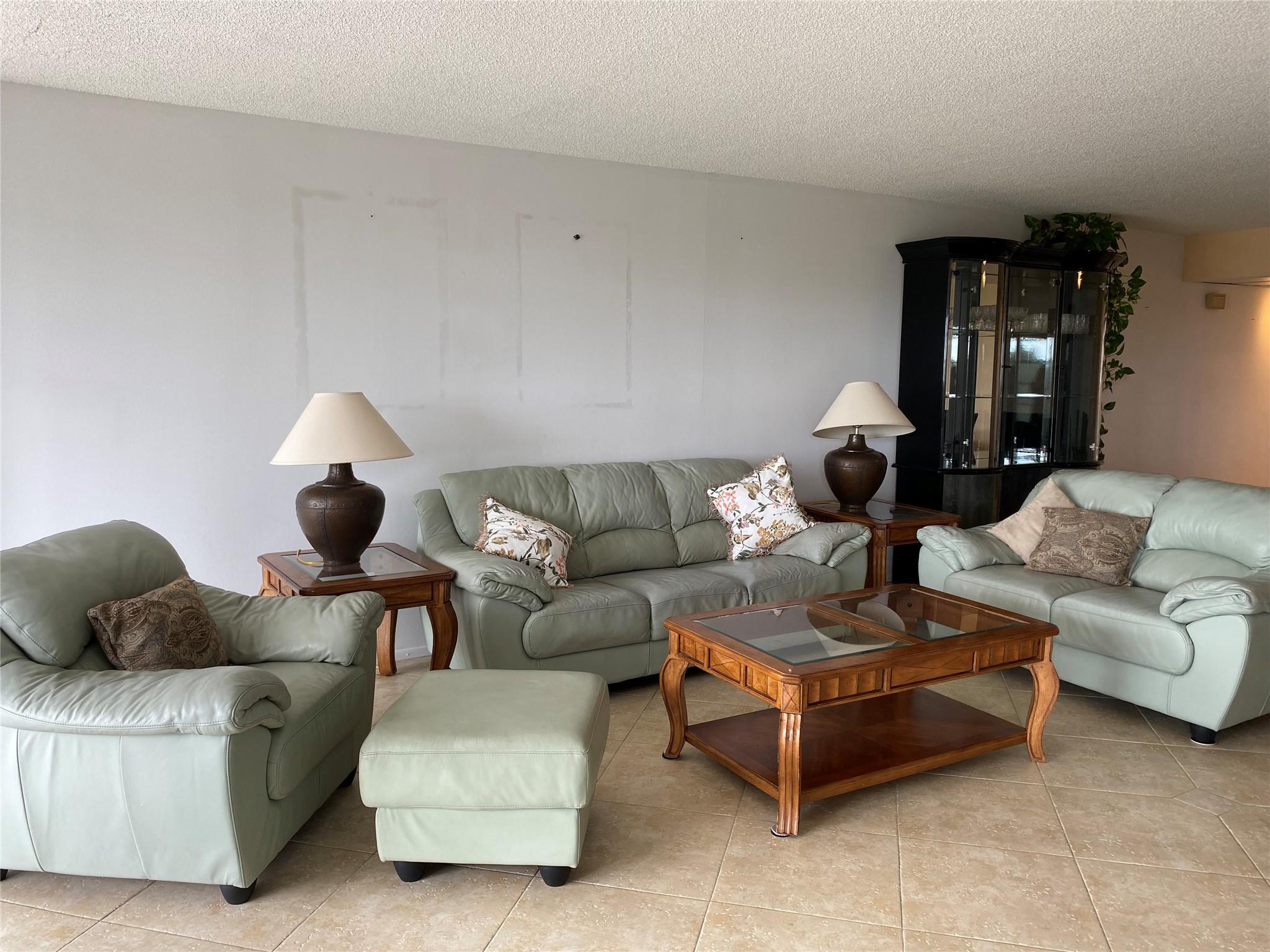 Palm Aire - Residential